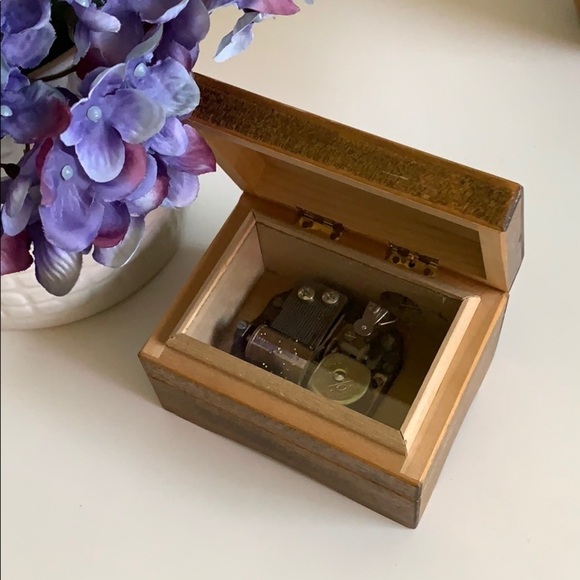 Vintage Hummel Children Trinket Music Box - Picture 3 of 6